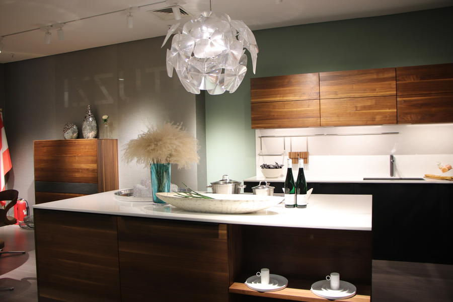 疫情打擊下，建材家居行業“預約式銷售” 將會逐步替代 “爆破式銷售”！(圖1)